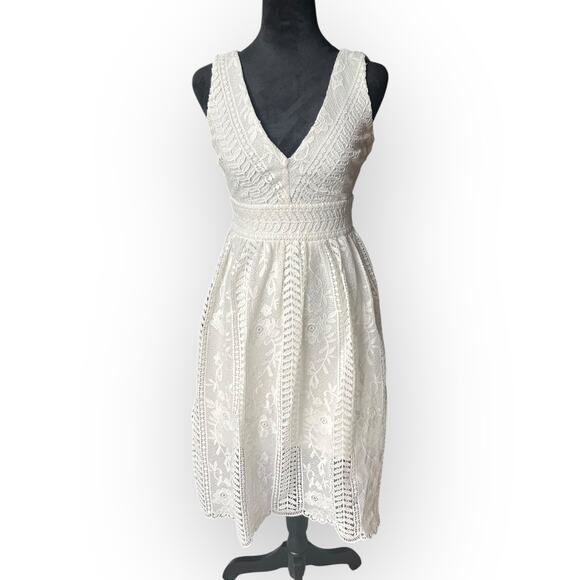 Lulus Women's Charmed Ivory Lace Sleeveless A-Line Midi Dress Size XS - Picture 16 of 16